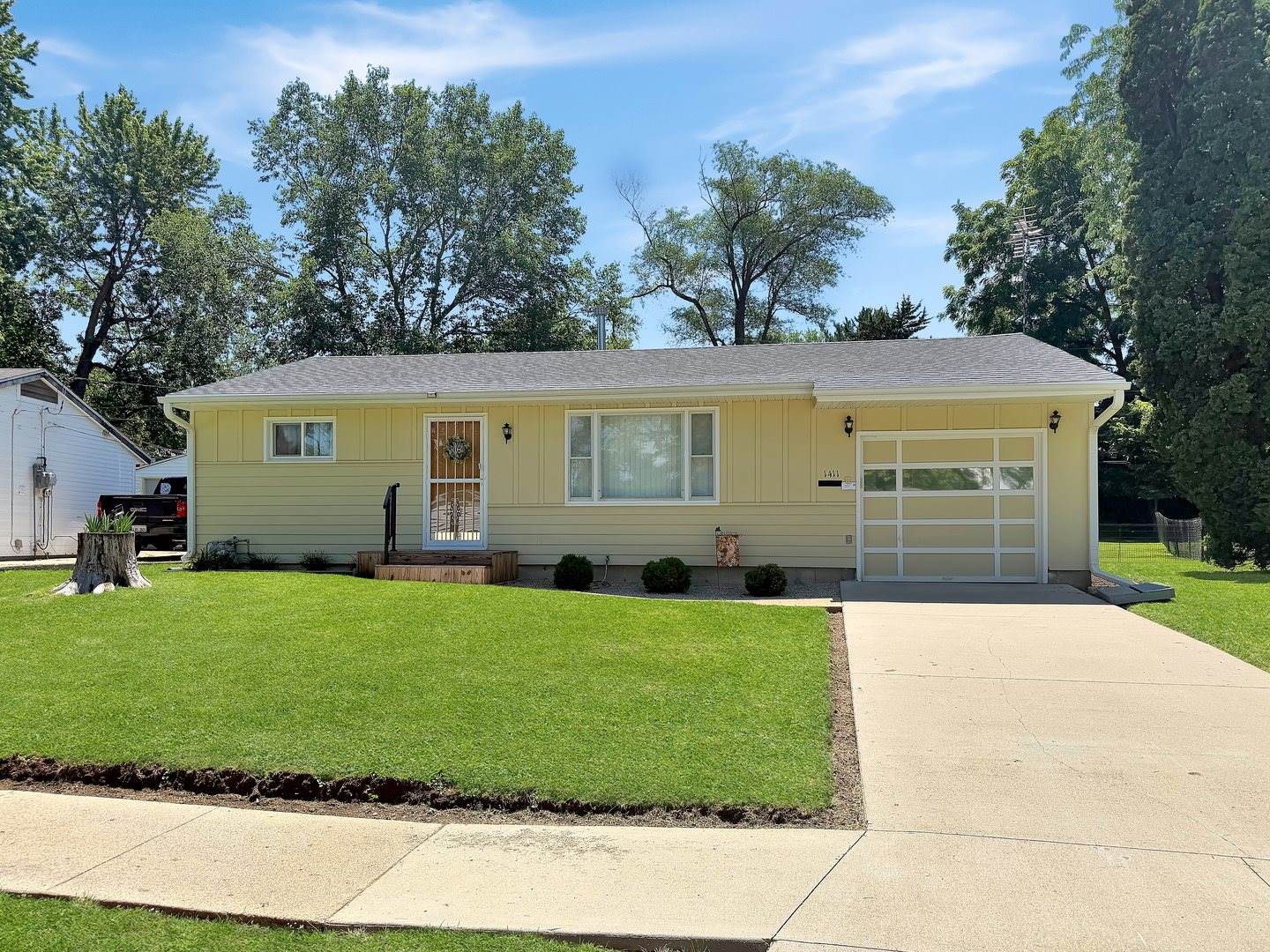 1411 Mark Drive, Freeport, IL 61032