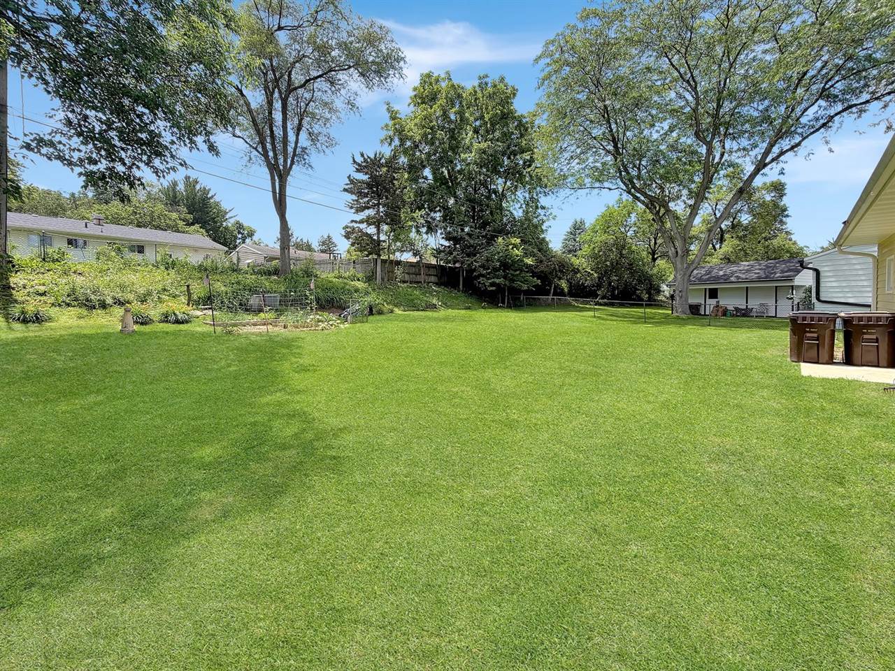 1411 Mark Drive, Freeport, IL 61032