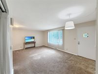 1411 Mark Drive, Freeport, IL 61032