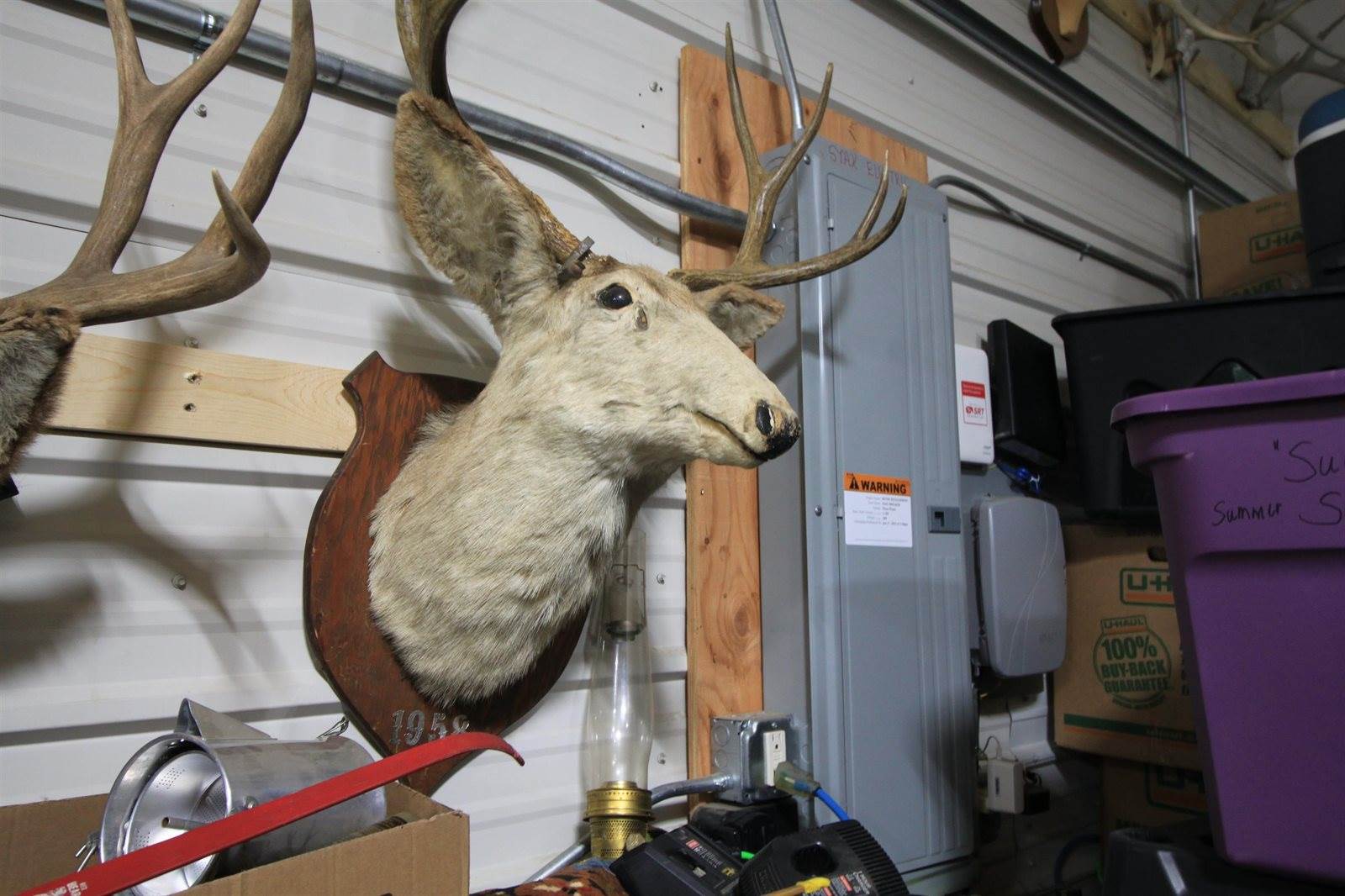 1400 11 1/2 Ave SW, Minot, ND 58701