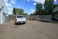 1400 11 1/2 Ave SW, Minot, ND 58701