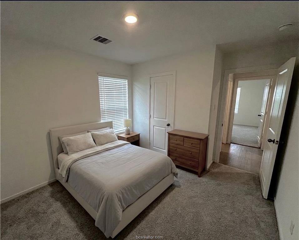 5433 Bear Run, Bryan, TX 77803