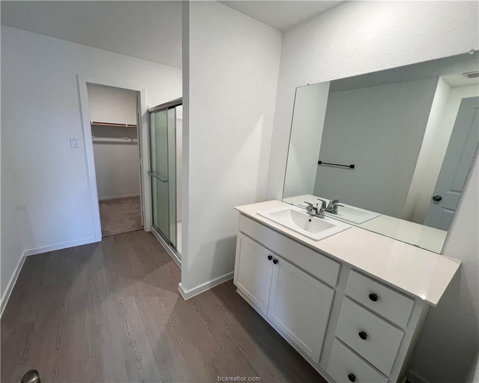 5433 Bear Run, Bryan, TX 77803