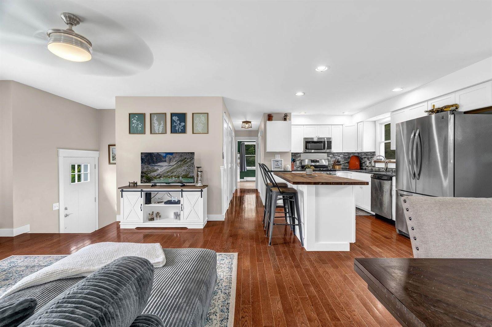 52 Lee Street, Bucksport, ME 04416