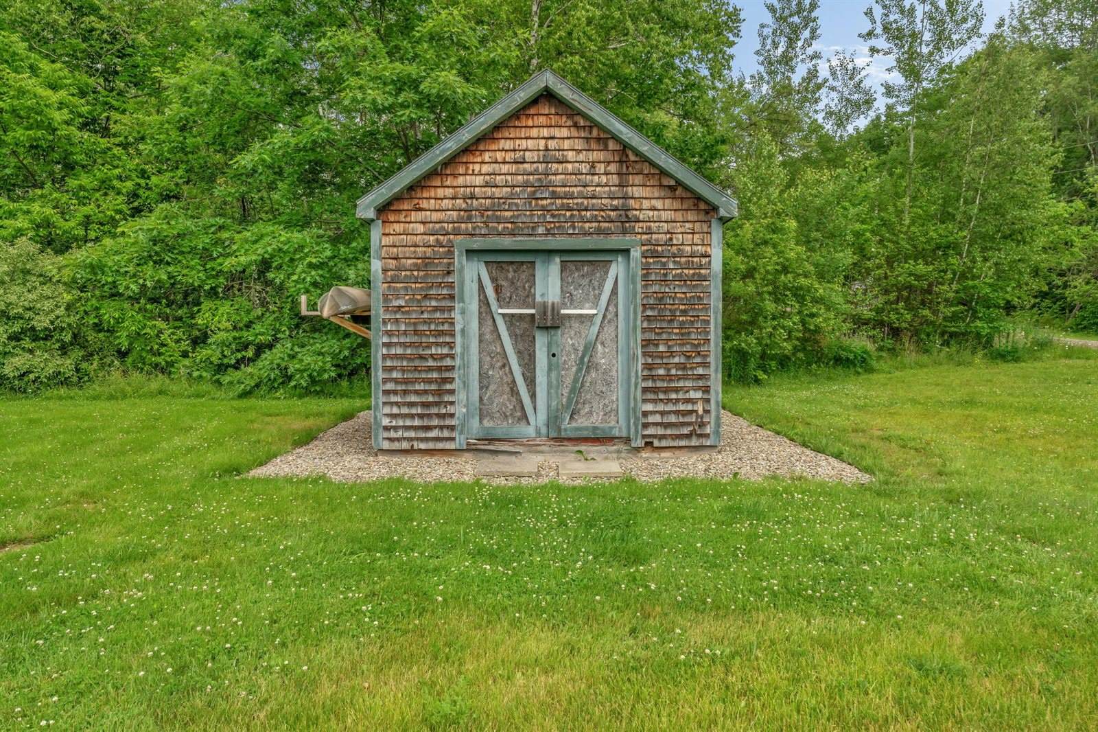 52 Lee Street, Bucksport, ME 04416