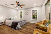 2913 Rollingwood Dr, Tyler, TX 75701
