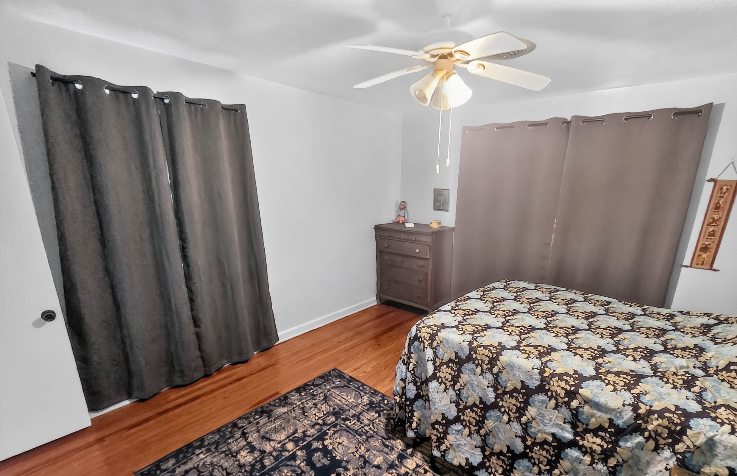 32805 Lake Eustis Drive, Tavares, FL 32778