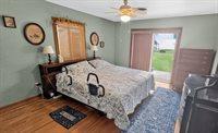 32805 Lake Eustis Drive, Tavares, FL 32778