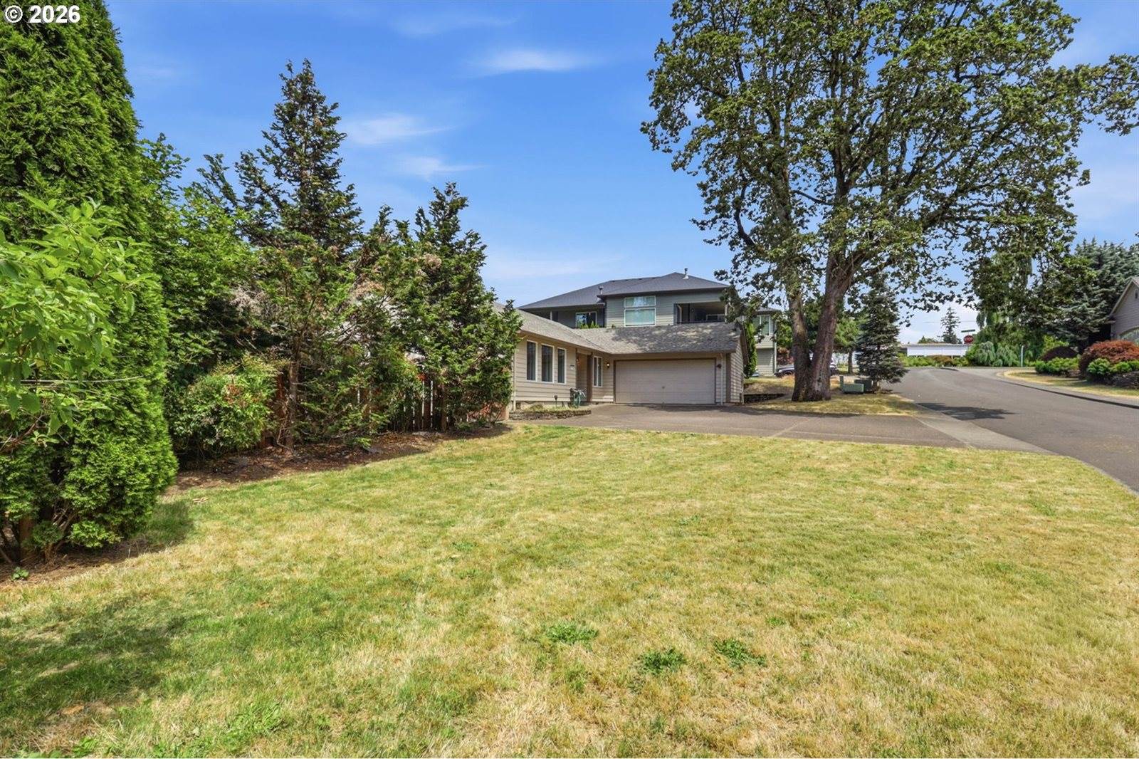 5880 Bird Song Way, Gladstone, OR 97027