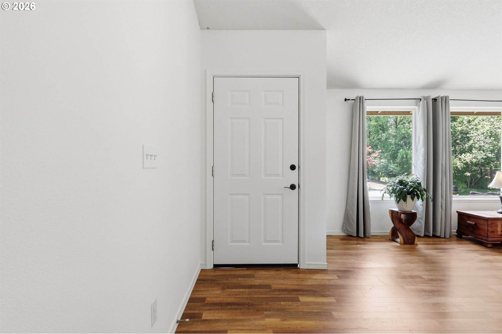 5880 Bird Song Way, Gladstone, OR 97027