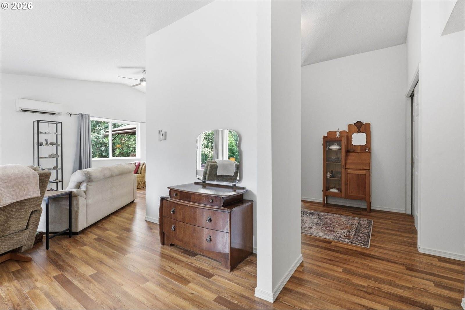 5880 Bird Song Way, Gladstone, OR 97027