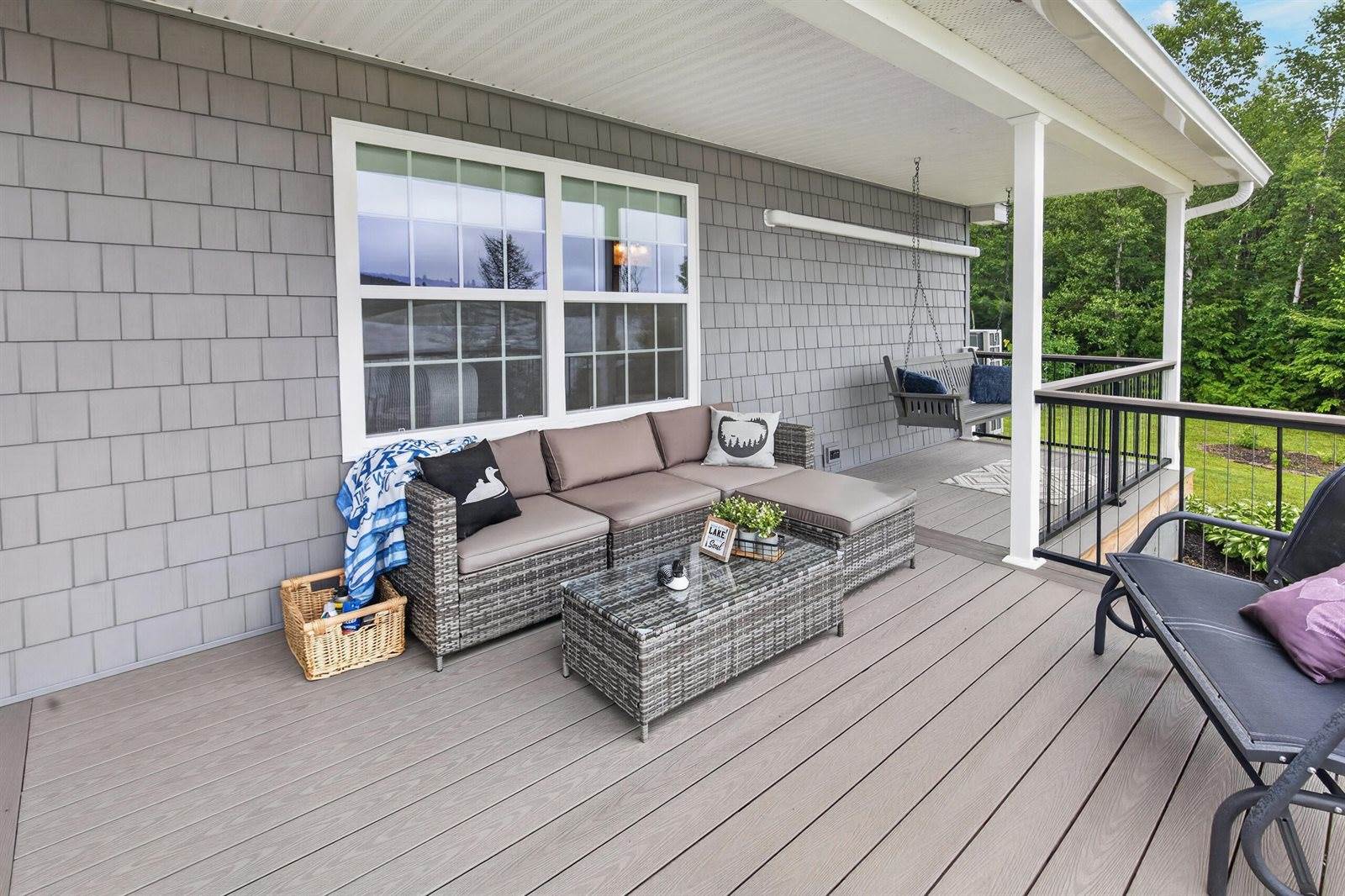 14 Autumn Lane, Lincoln, ME 04457