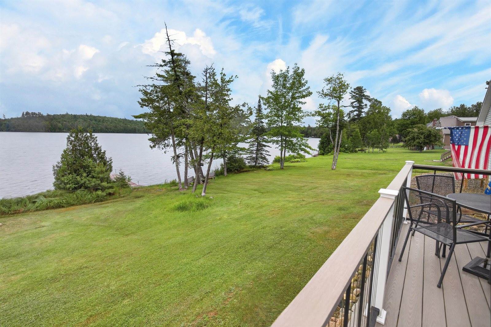 14 Autumn Lane, Lincoln, ME 04457
