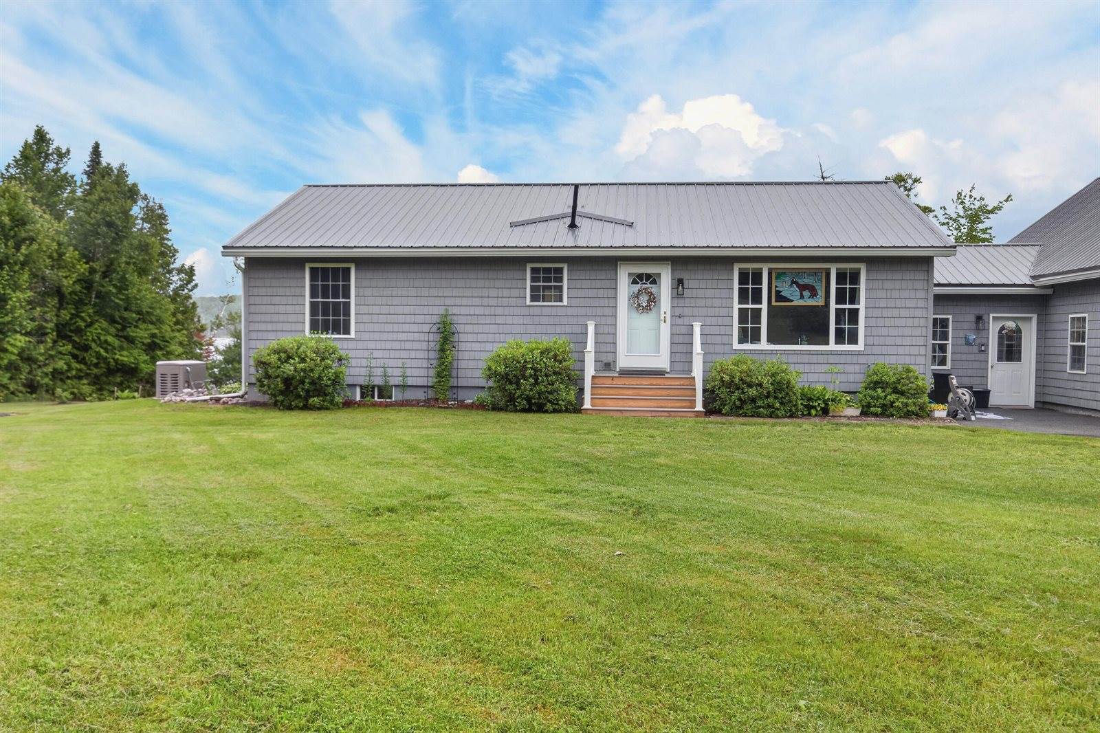 14 Autumn Lane, Lincoln, ME 04457