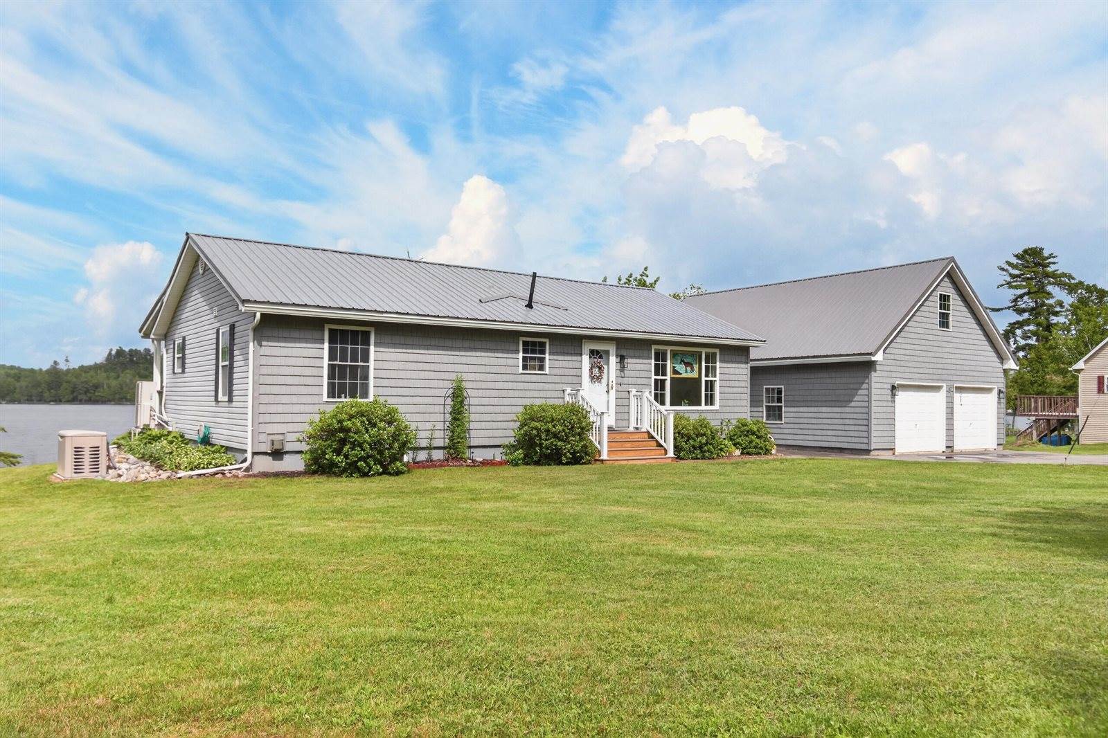 14 Autumn Lane, Lincoln, ME 04457