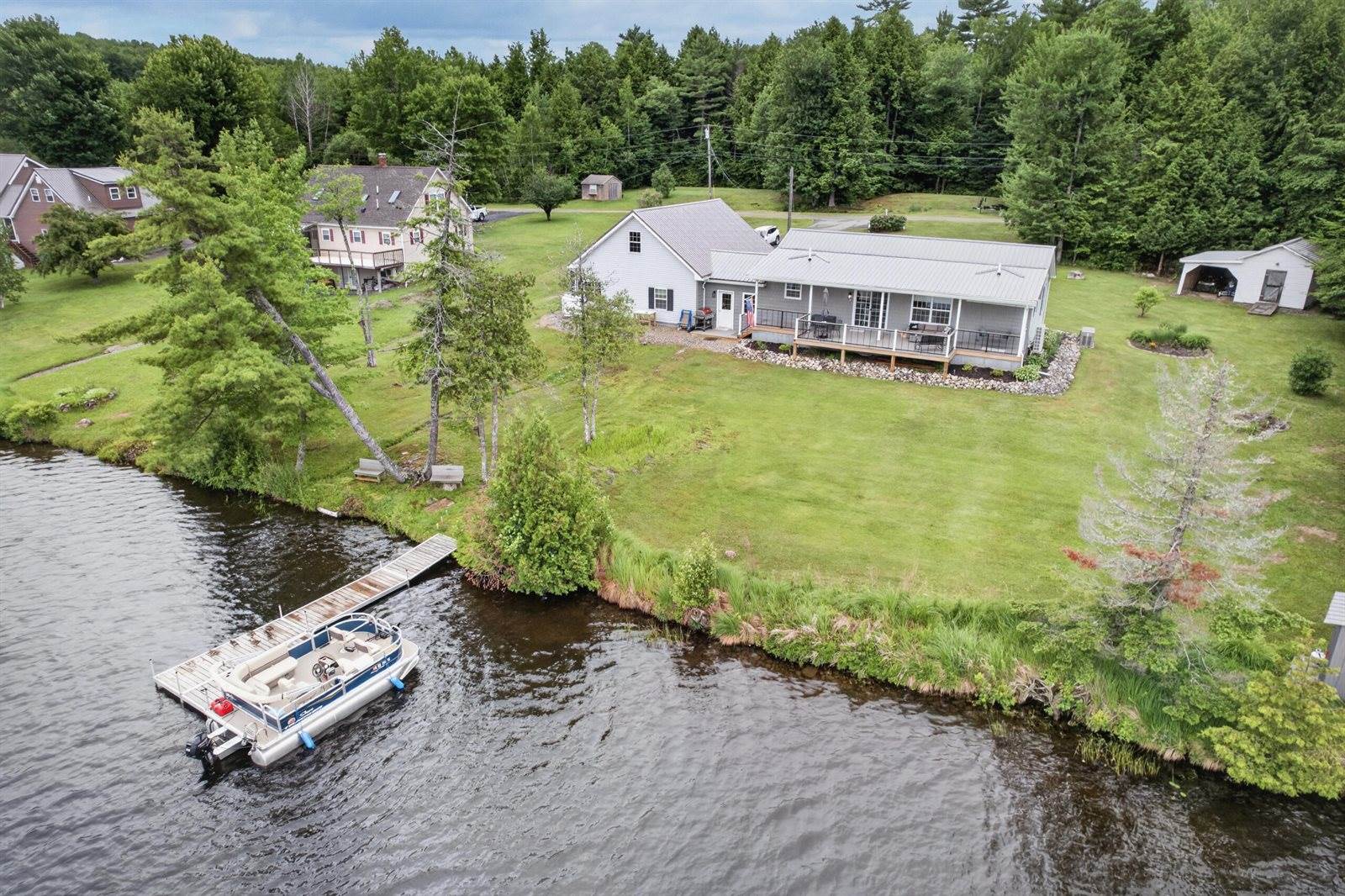 14 Autumn Lane, Lincoln, ME 04457