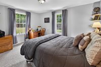 14 Autumn Lane, Lincoln, ME 04457