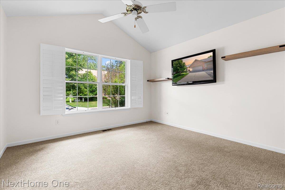 245 Winslow Circle, CommerceCharterTownship_Oakland, MI 48390