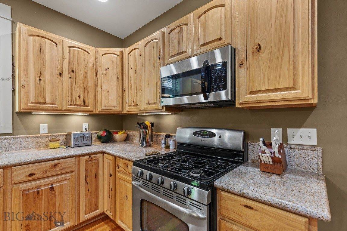 74 Laura Court, Bozeman, MT 59718