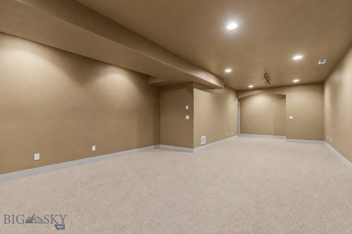 74 Laura Court, Bozeman, MT 59718