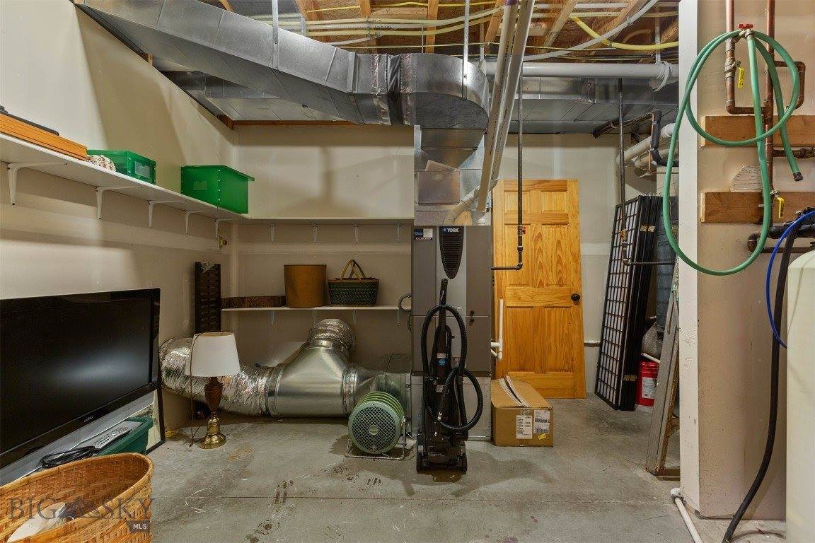 74 Laura Court, Bozeman, MT 59718