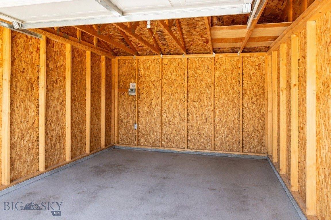 904 Jeanette Place, Belgrade, MT 59714