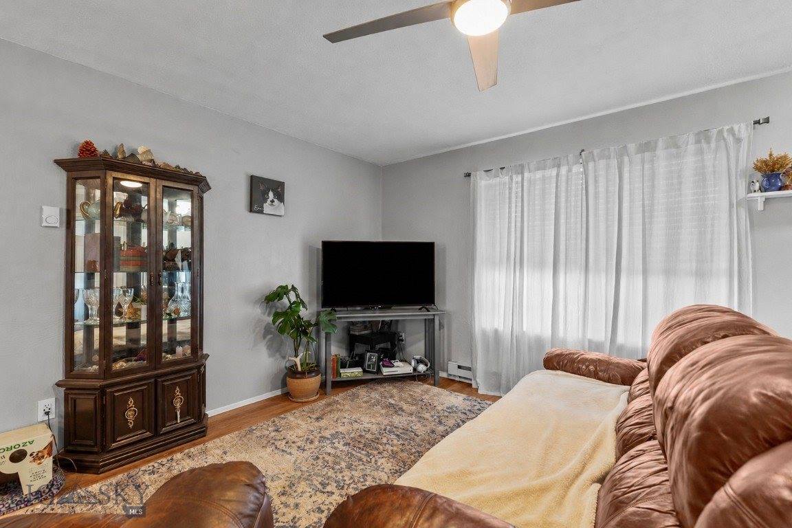 904 Jeanette Place, Belgrade, MT 59714