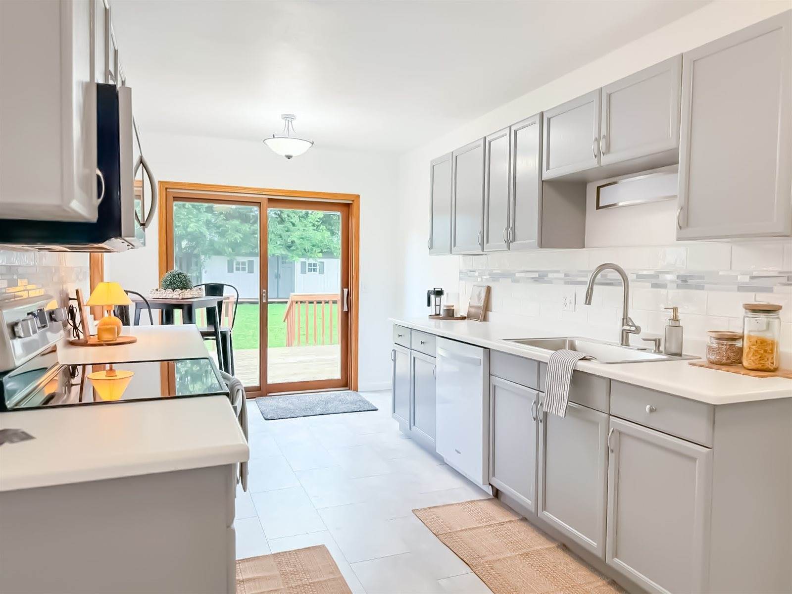 3912 67th Street, Urbandale, IA 50322