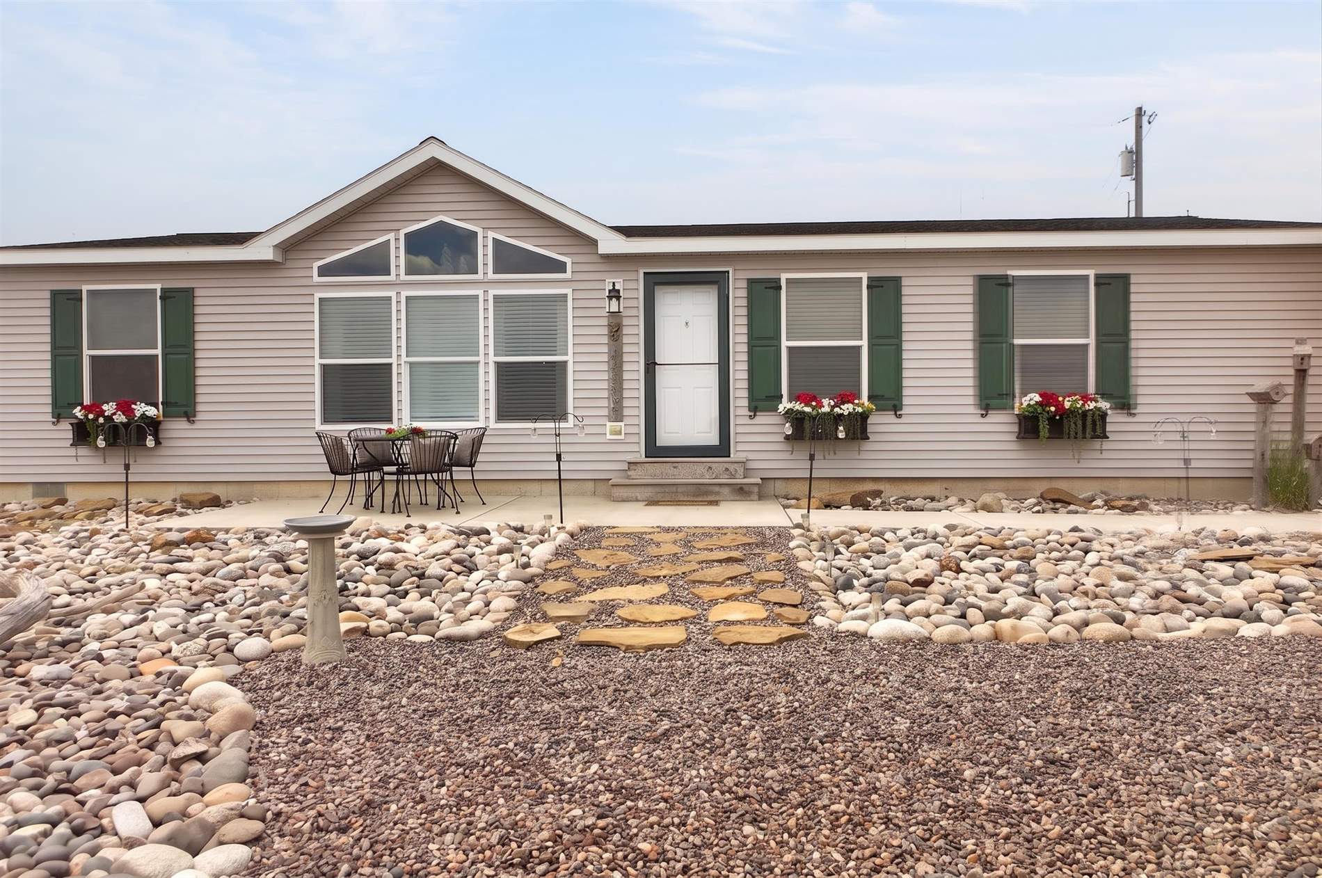 1384 Hackamore Trl, Billings, MT 59101