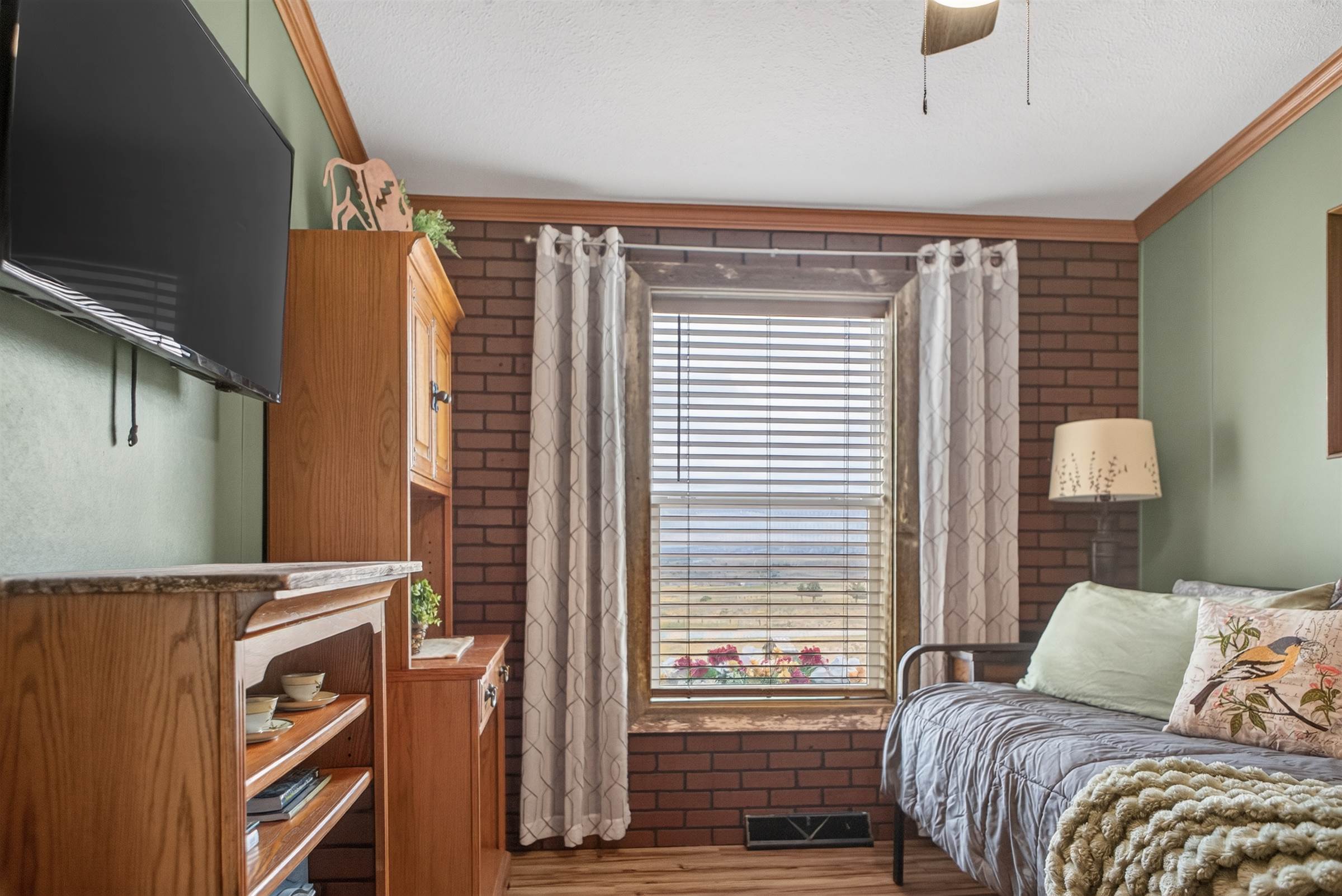 1384 Hackamore Trl, Billings, MT 59101