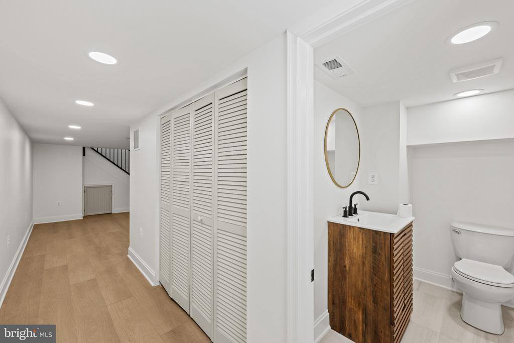 126 North Mount Street, Baltimore, MD 21223
