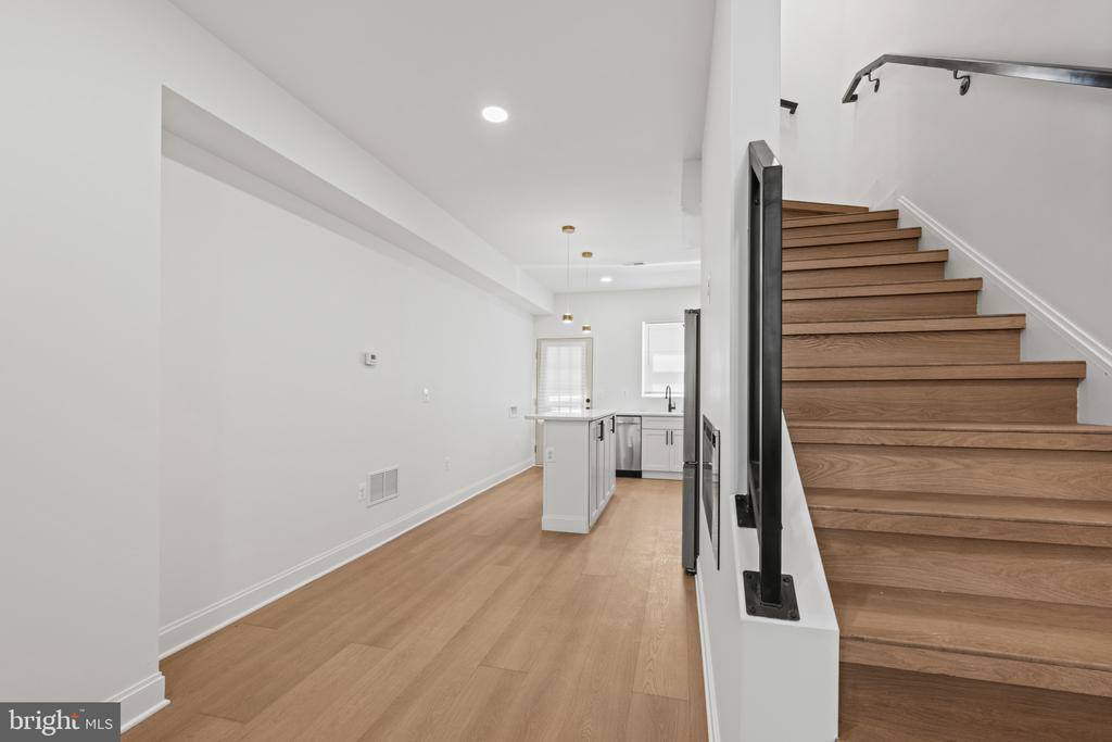 126 North Mount Street, Baltimore, MD 21223