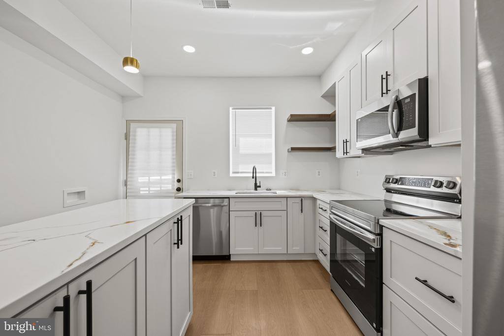 126 North Mount Street, Baltimore, MD 21223
