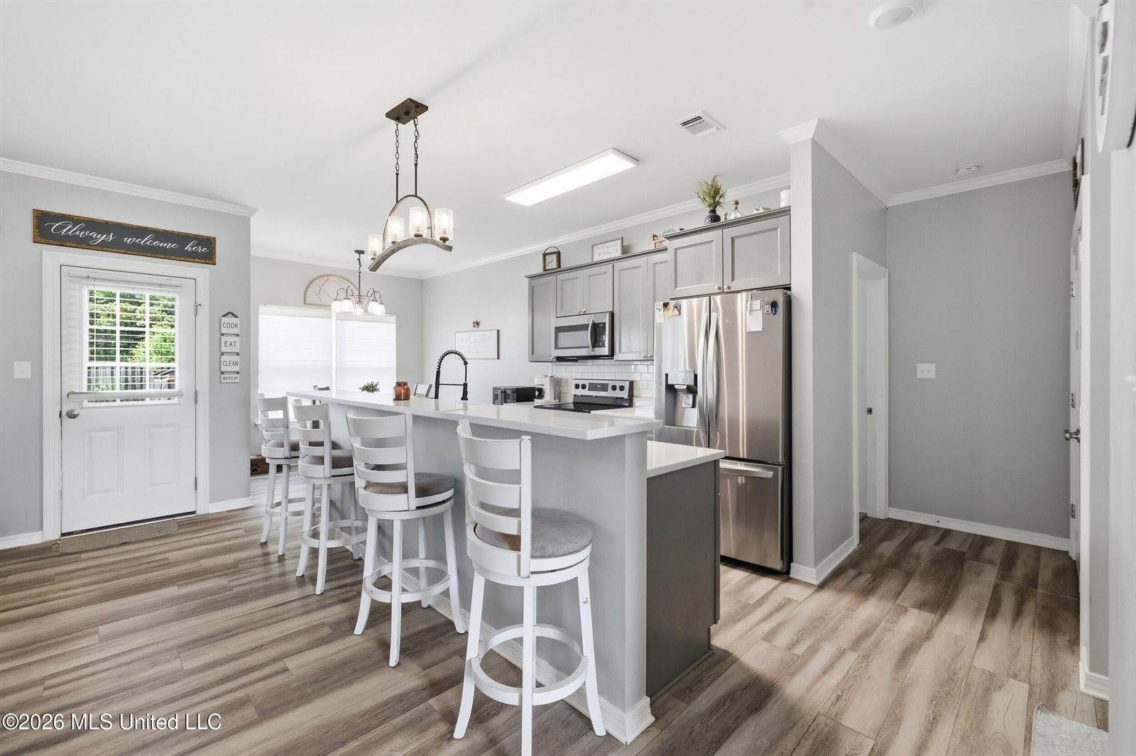 15 Meadow Path Circle, Picayune, MS 39466