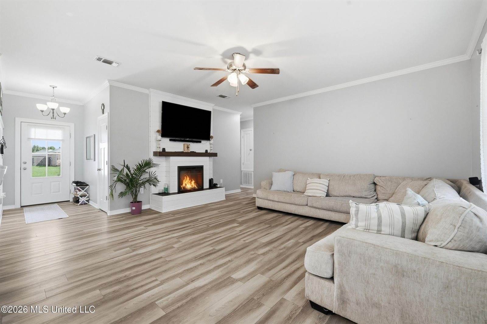 15 Meadow Path Circle, Picayune, MS 39466