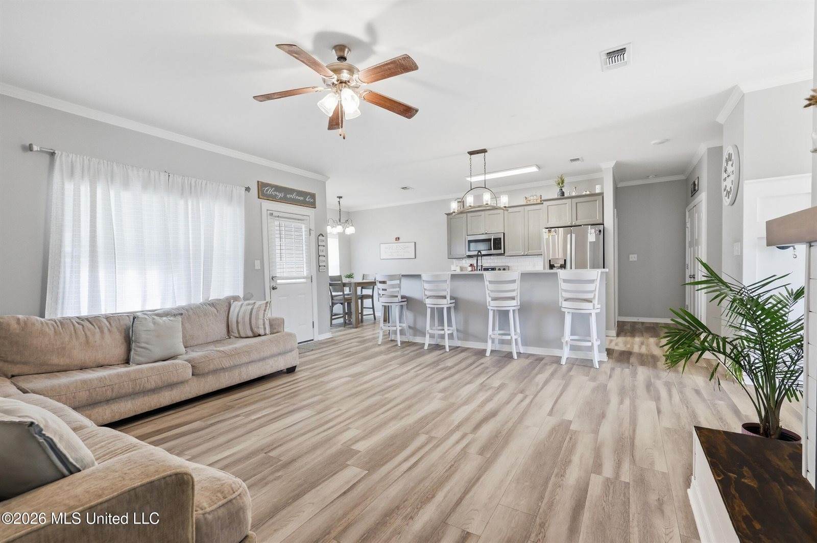 15 Meadow Path Circle, Picayune, MS 39466