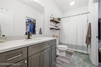 15 Meadow Path Circle, Picayune, MS 39466