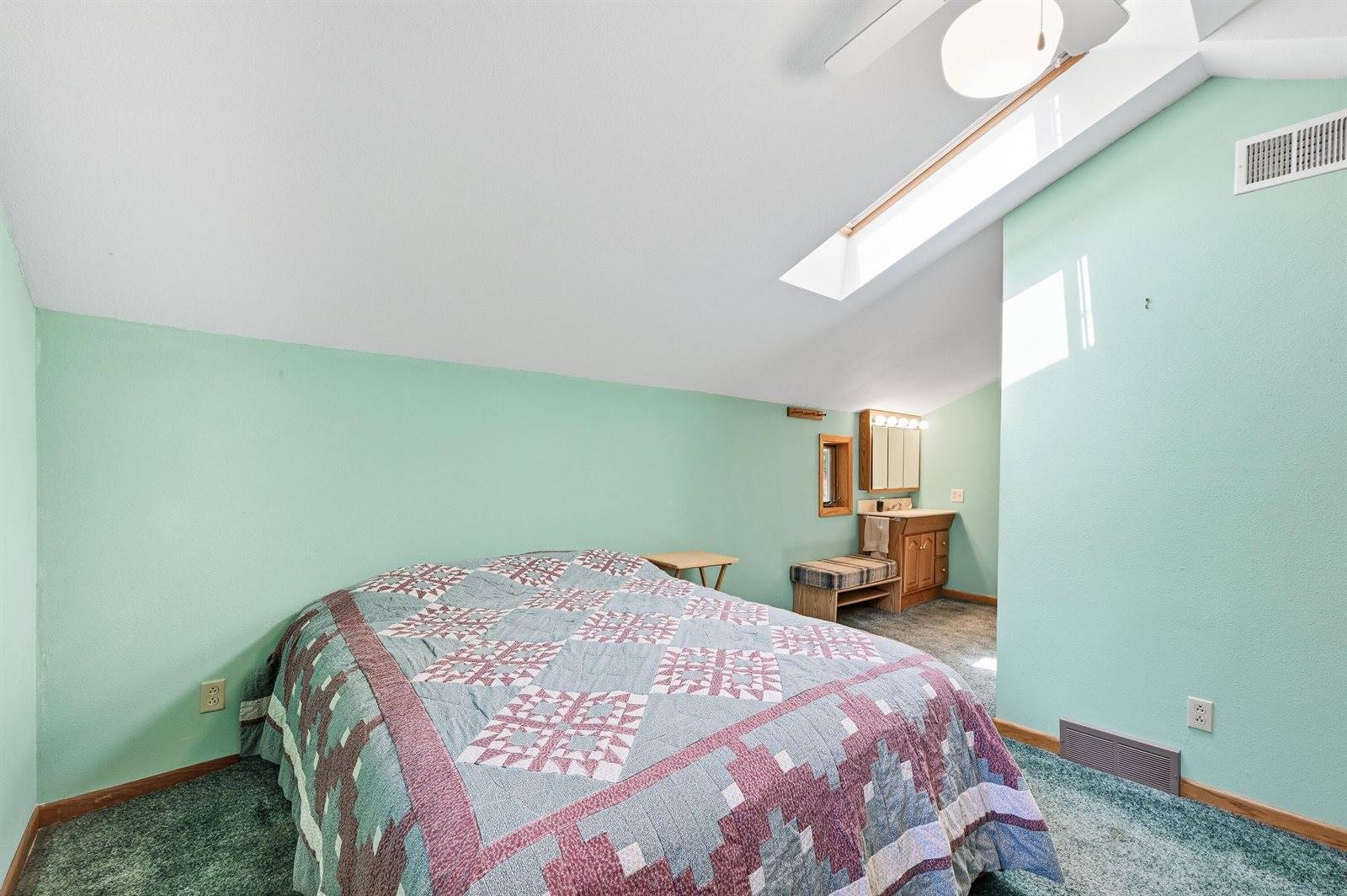 N7866 Kettle Moraine Dr, Whitewater, WI 53190
