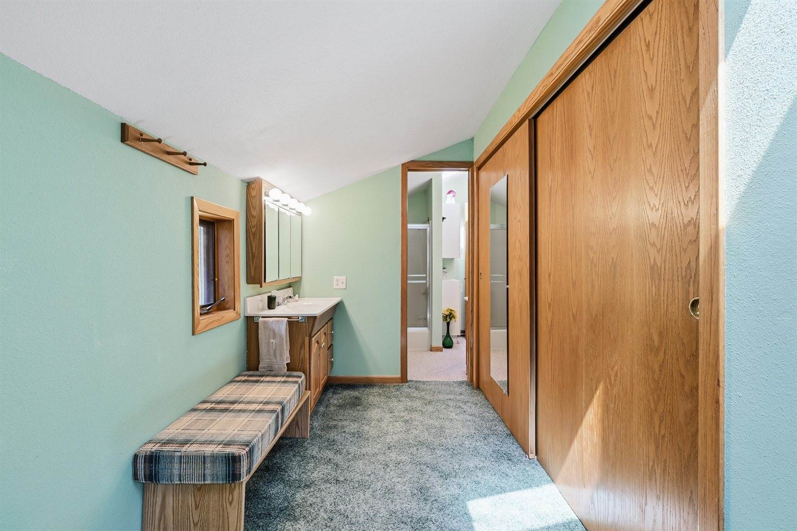 N7866 Kettle Moraine Dr, Whitewater, WI 53190