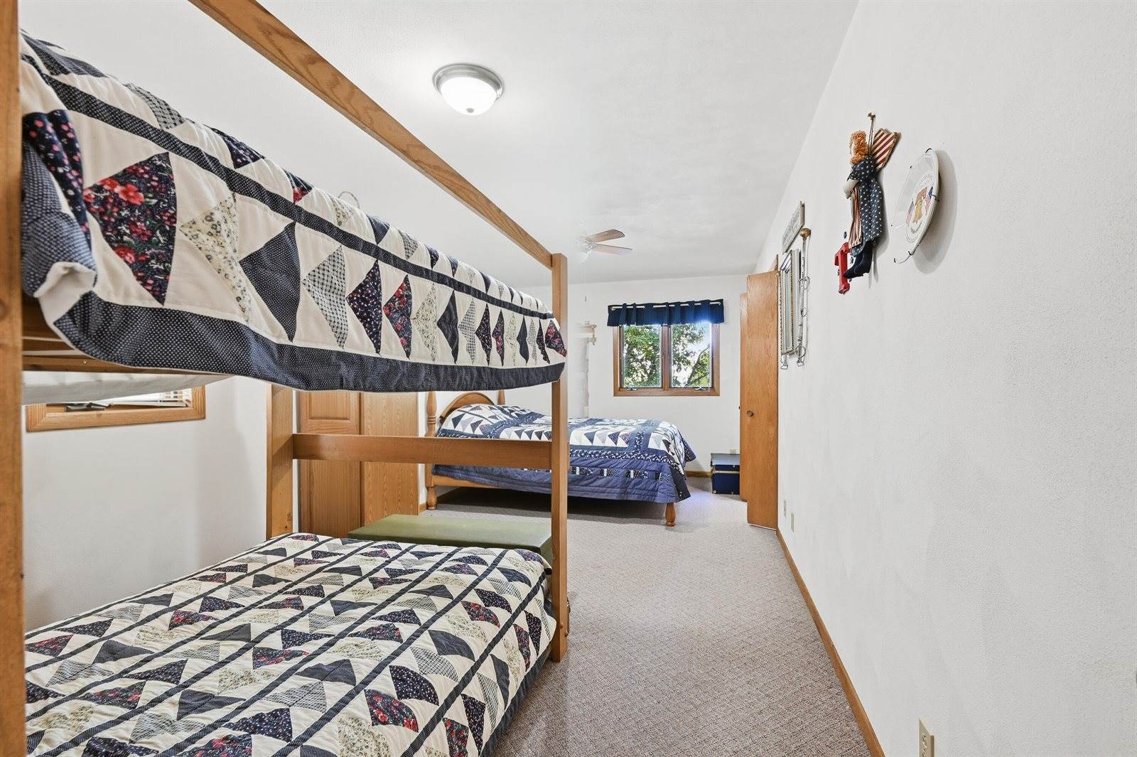 N7866 Kettle Moraine Dr, Whitewater, WI 53190