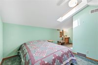 N7866 Kettle Moraine Dr, Whitewater, WI 53190