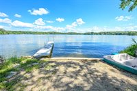 N7866 Kettle Moraine Dr, Whitewater, WI 53190