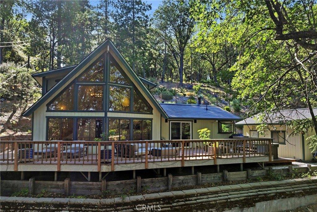 11240 Loch Lomond Road, Cobb, CA 95461