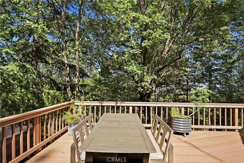 11240 Loch Lomond Road, Cobb, CA 95461