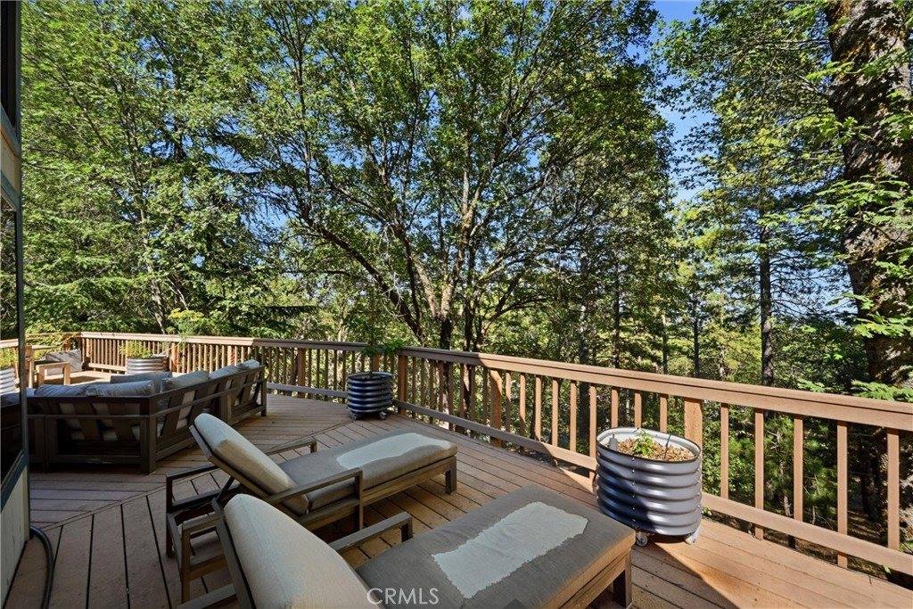 11240 Loch Lomond Road, Cobb, CA 95461