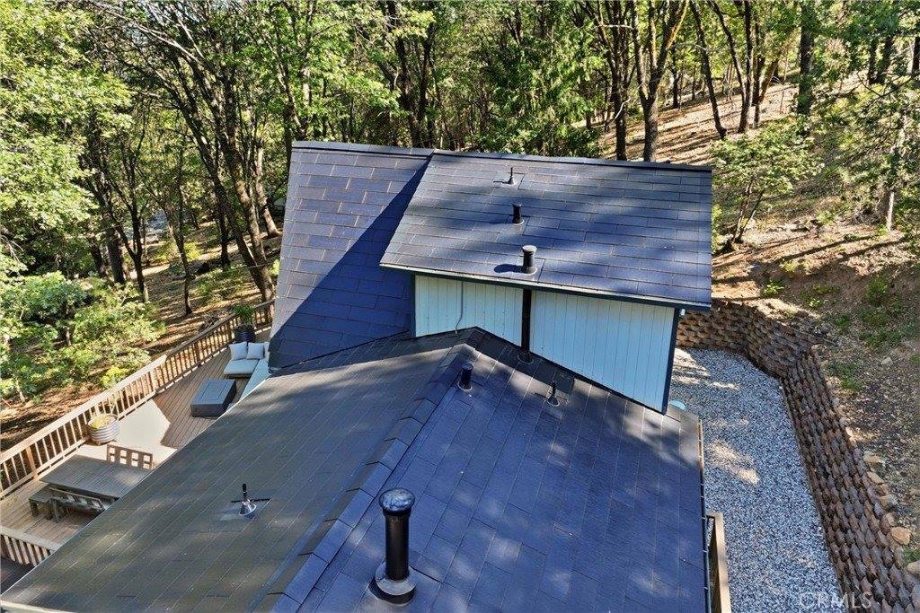 11240 Loch Lomond Road, Cobb, CA 95461