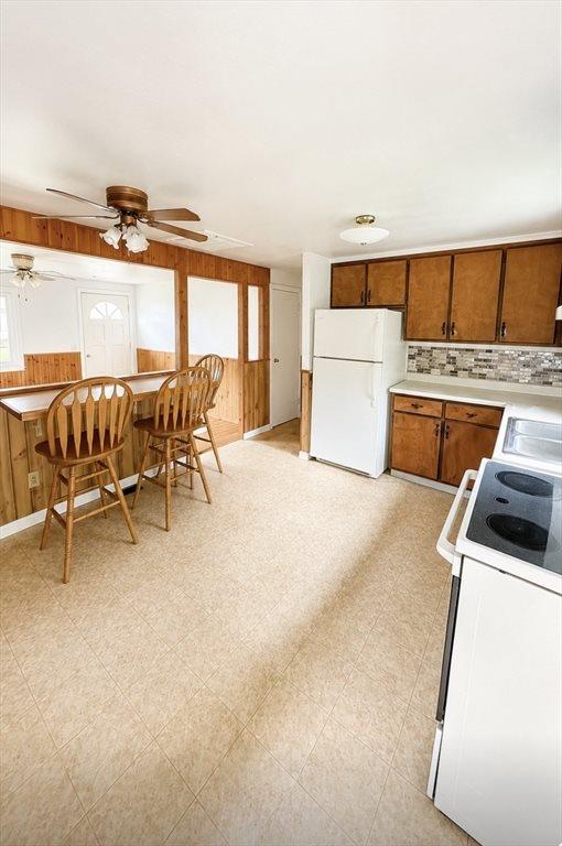 40 Partridge Dr, Springfield, MA 01119