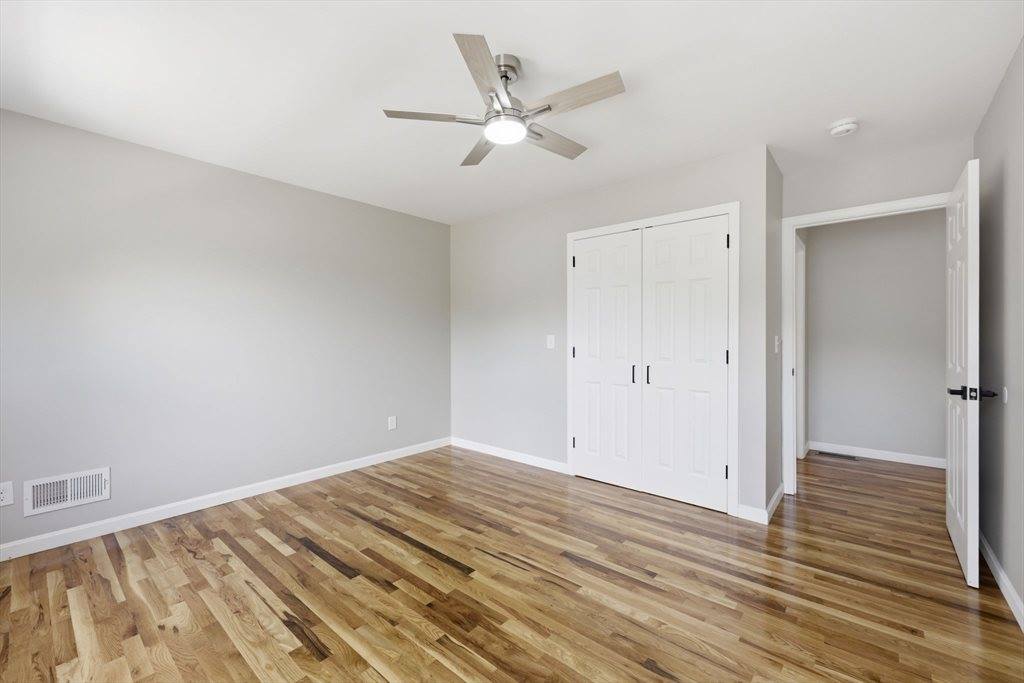 30 Goldenrod, Springfield, MA 01109