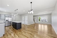 30 Goldenrod, Springfield, MA 01109