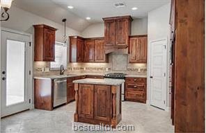 8209 Raintree Drive, College Station, TX 77845
